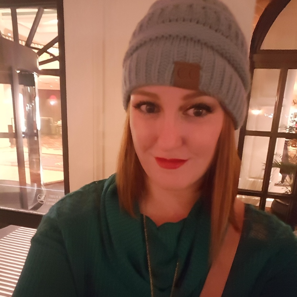 Meet your Posher, Brittney